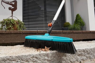 ITERLOCK BROOM