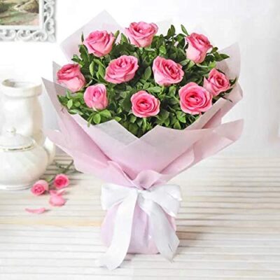 Fresh Flower Bouquet of 10 Roses in Paper Wrapping, Pink
